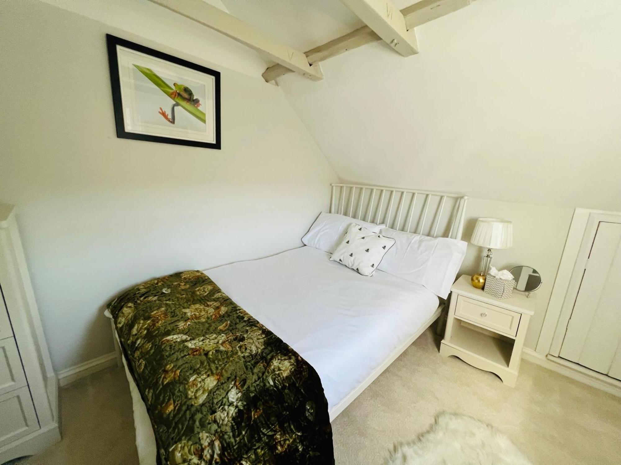 Bridewell Cottage In The Heart Of Tenterden - Pass The Keys Eksteriør bilde